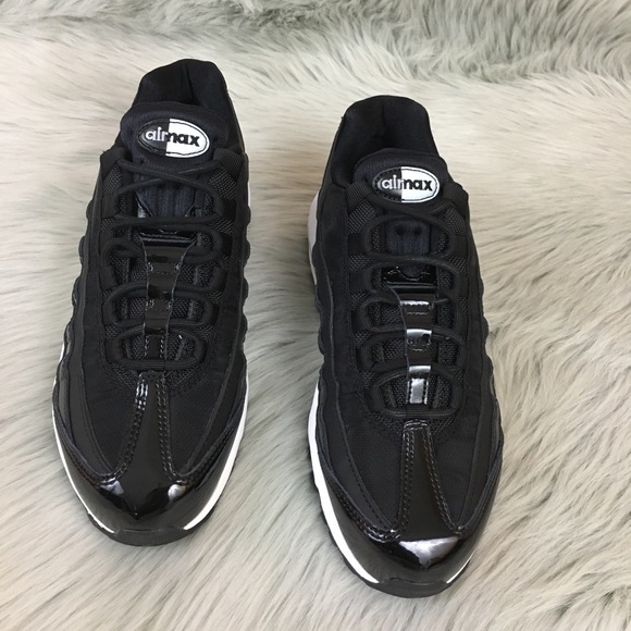 Nike Women’s Air Max 95 Special Edition Premium - Picture 6 of 8